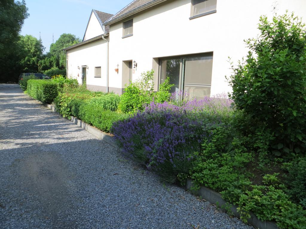 De Aventurijn Bed & Breakfast Riemst Exterior photo