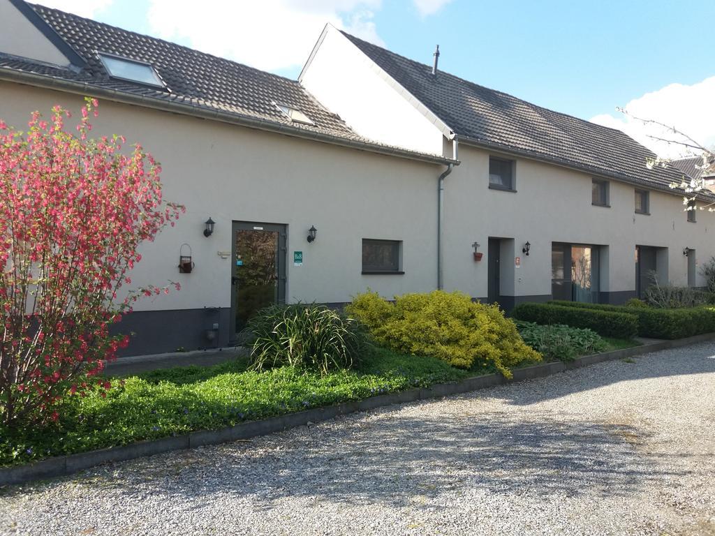 De Aventurijn Bed & Breakfast Riemst Exterior photo